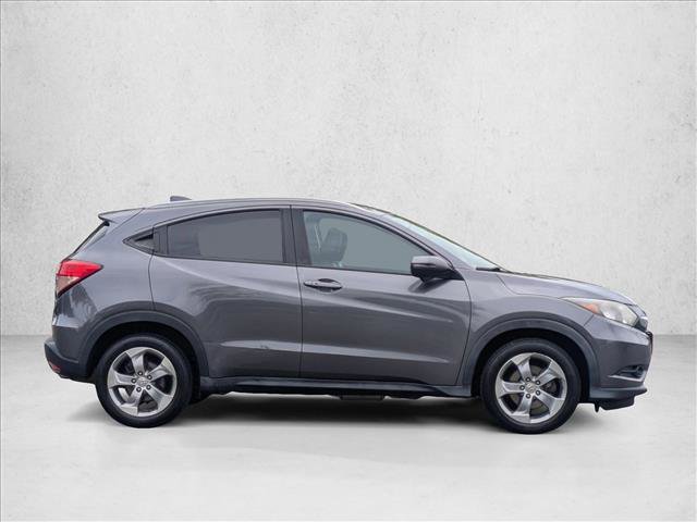 Used 2017 Honda HR-V EX-L image 4