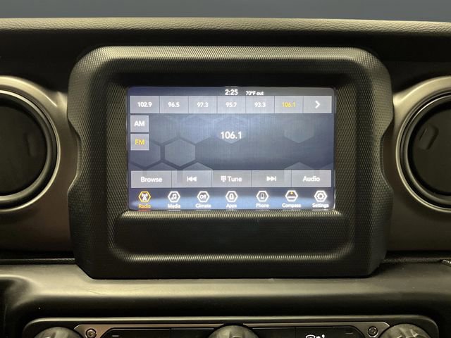 Used 2022 Jeep Wrangler Unlimited Sport image 15