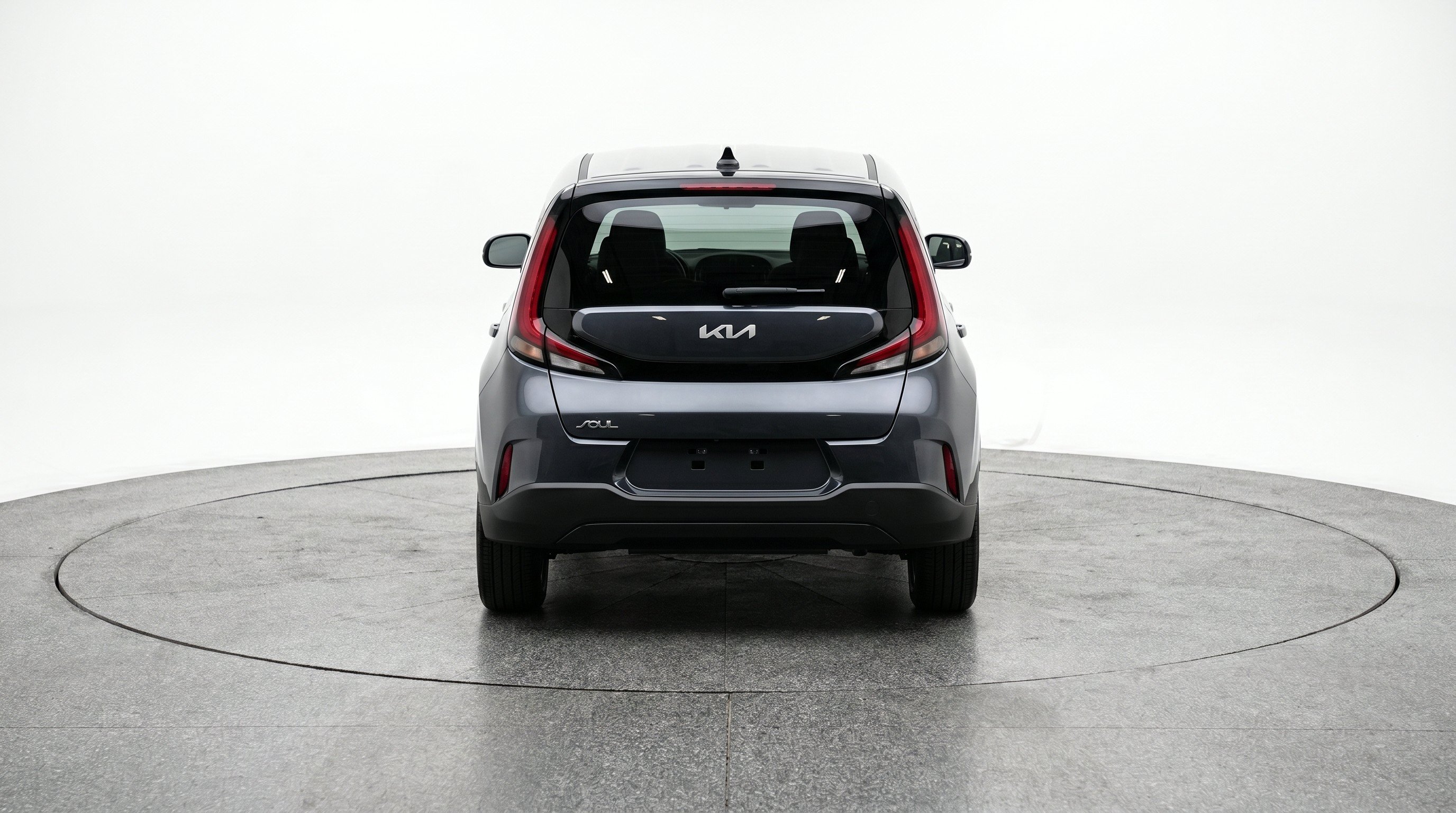 Used 2025 Kia Soul LX w/ LX Technology Package FWD image 7