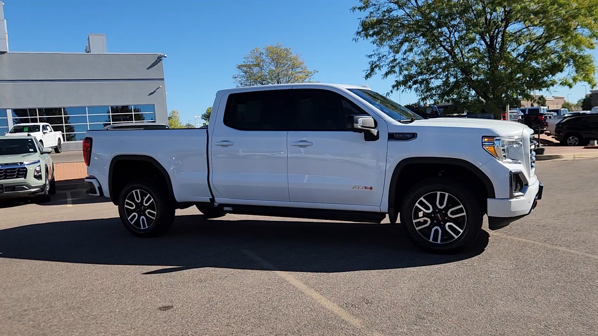 Used 2019 GMC Sierra 1500 AT4 w/ AT4 Premium Package AWD/4WD image 9