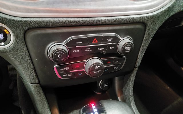 Used 2023 Dodge Charger SXT w/ Blacktop Special Edition image 19