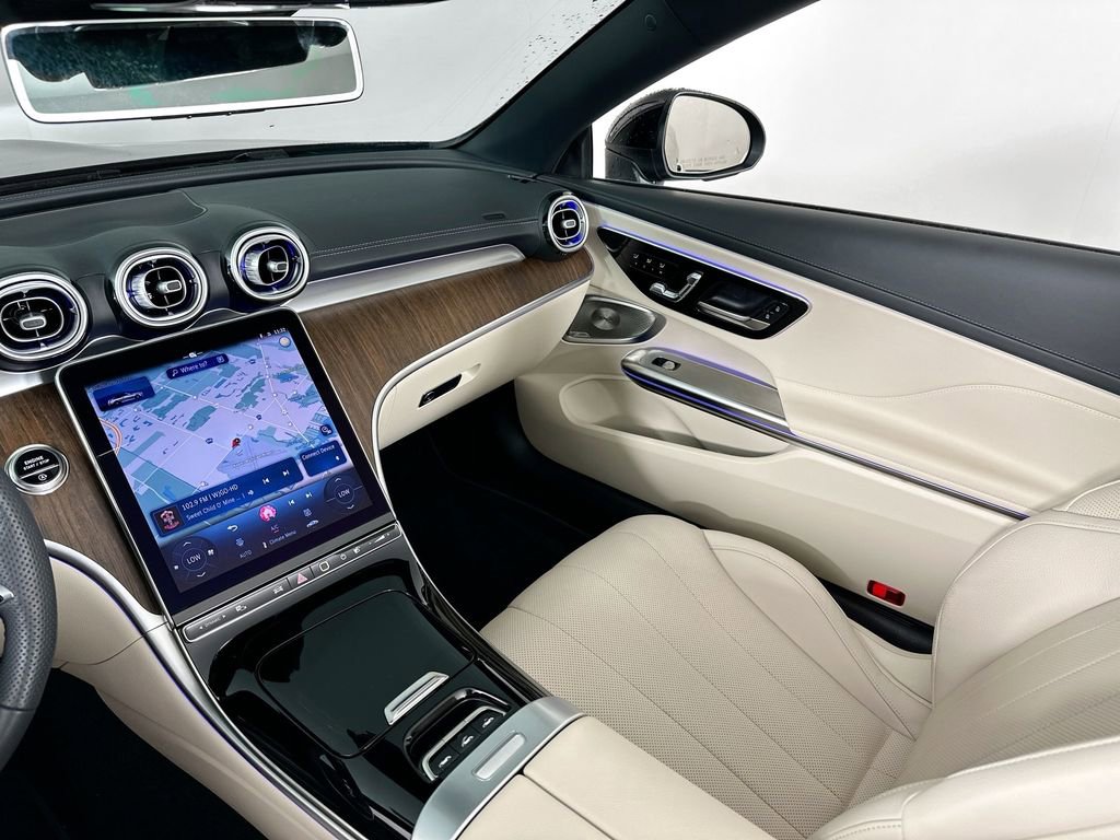Certified 2025 Mercedes-Benz CLE 450 4MATIC Cabriolet image 23