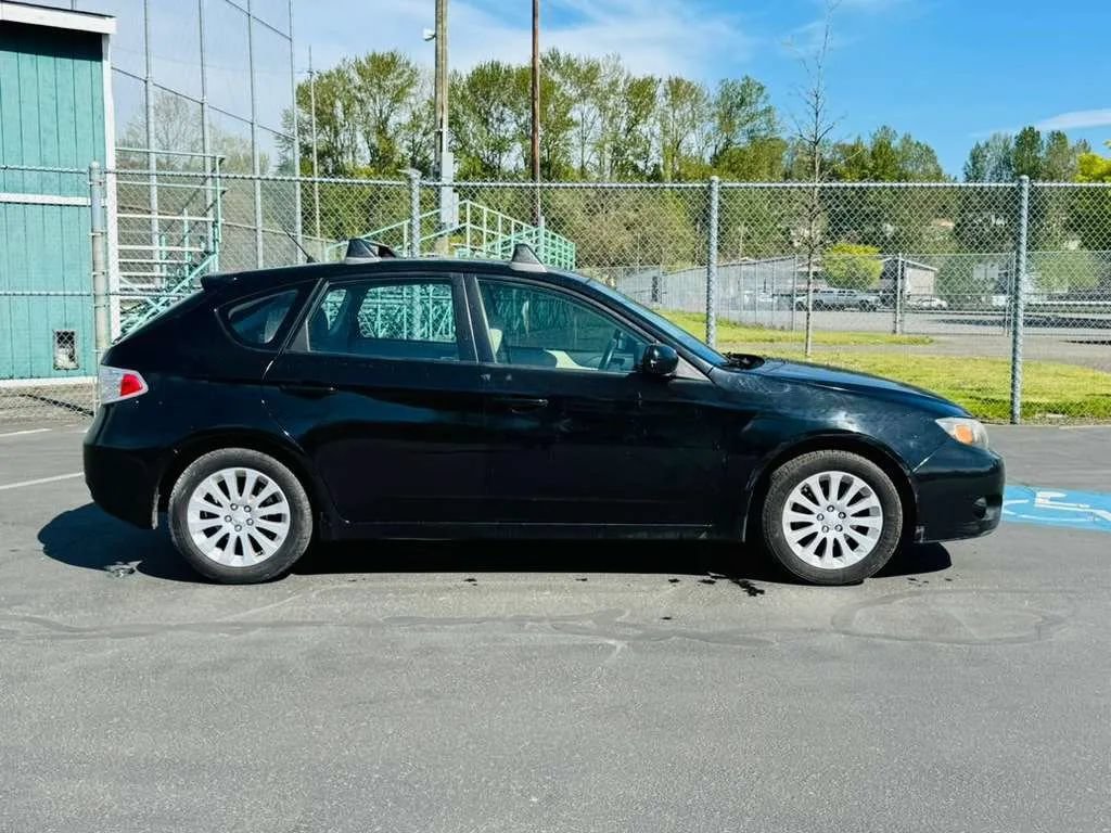 Used 2011 Subaru Impreza 2.5i Premium w/ PWR Moonroof Value Pkg AWD/4WD image 6