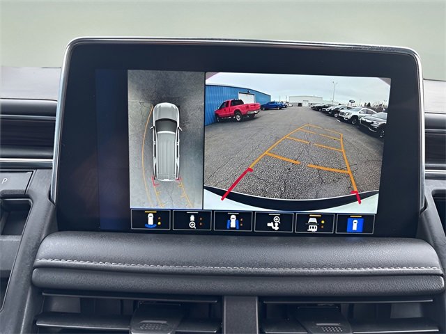 Used 2022 Chevrolet Tahoe LT w/ Luxury Package image 16