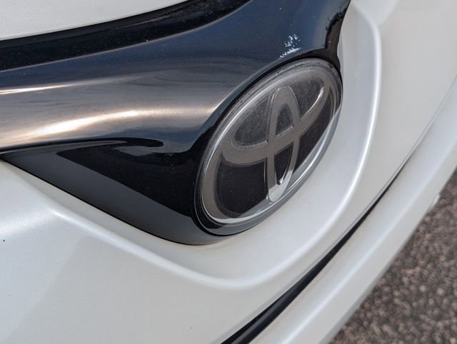 Used 2016 Toyota RAV4 Limited FWD image 5