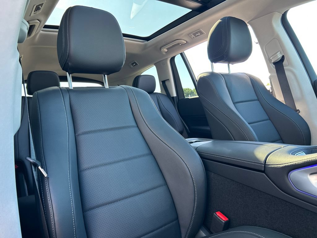 New 2026 Mercedes-Benz GLS 450 4MATIC image 29