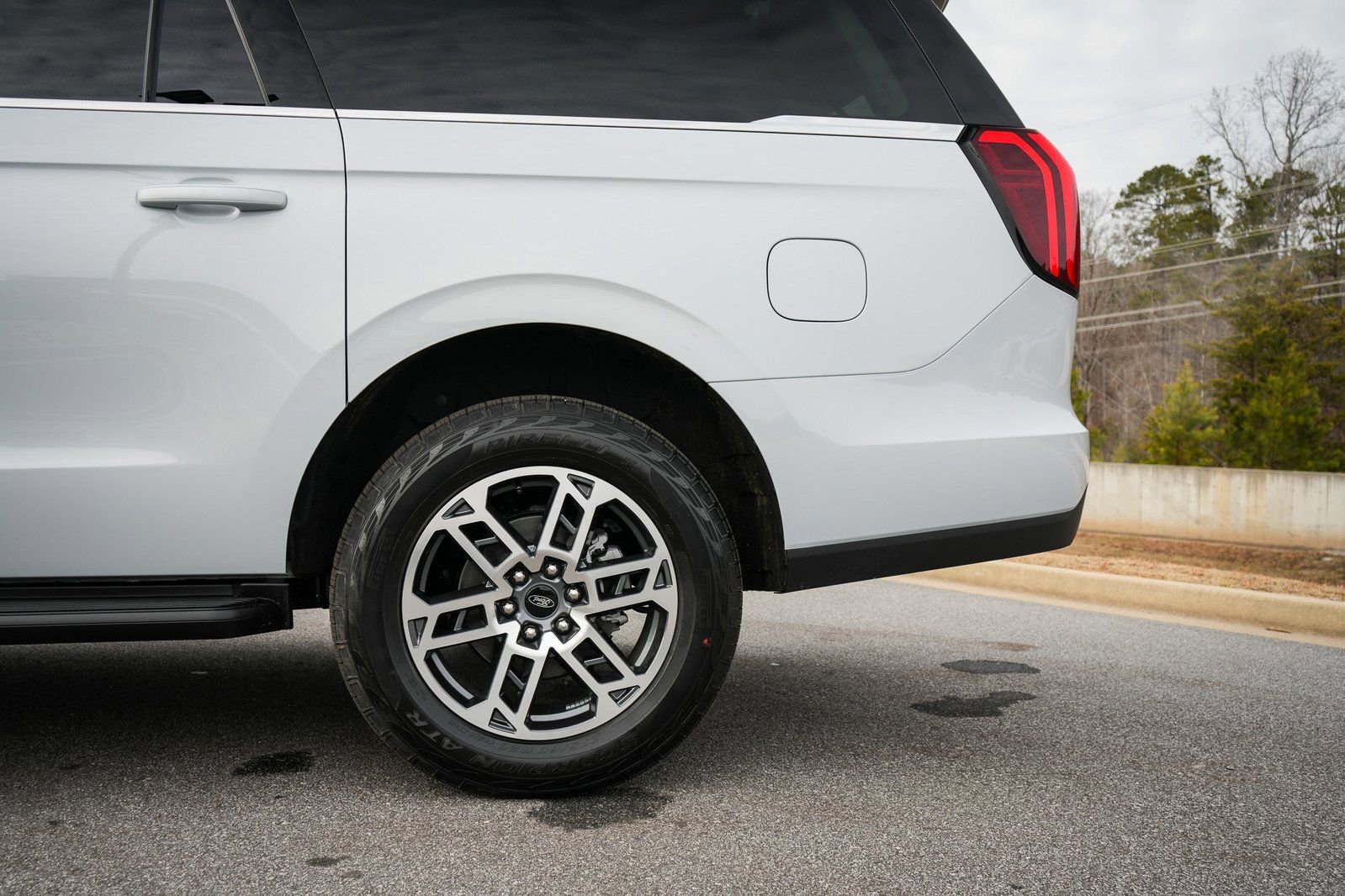 New 2026 Ford Expedition Max Active AWD/4WD image 6