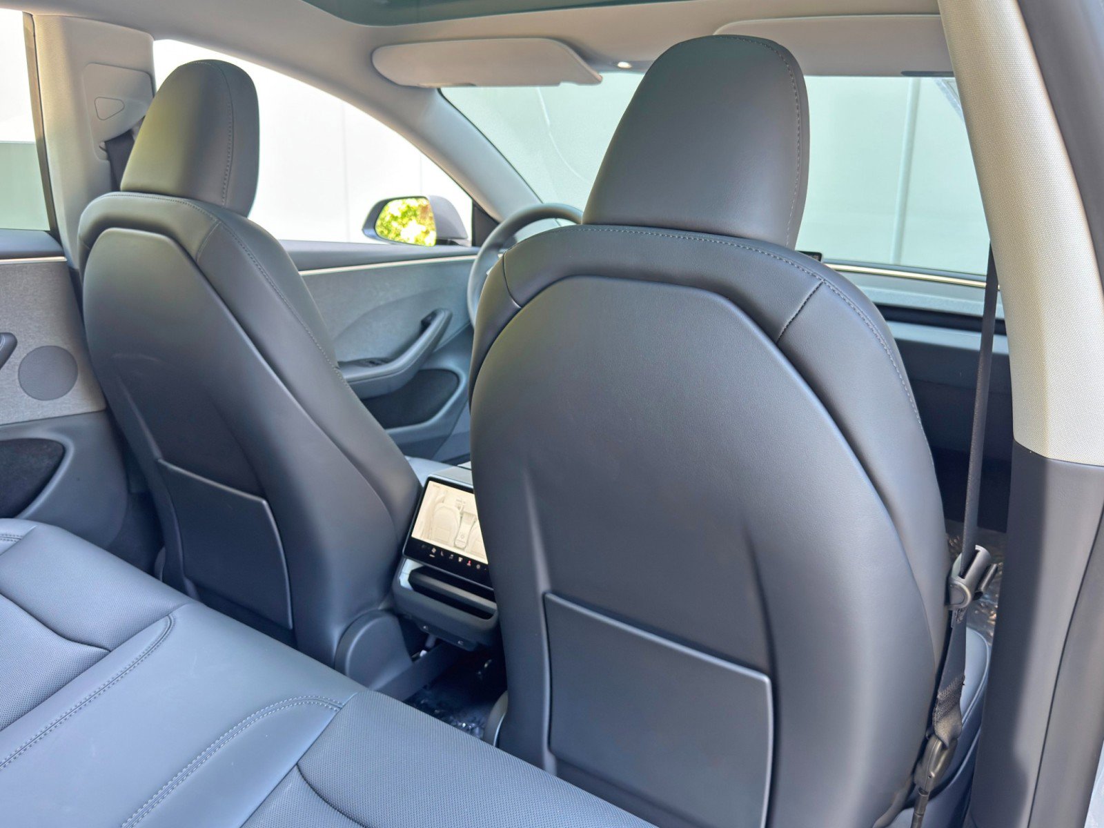 Used 2025 Tesla Model 3 Long Range RWD image 42