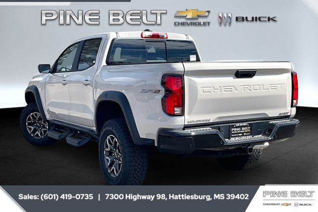 New 2026 Chevrolet Colorado ZR2 w/ Off-Road Front Bumper Package image 2