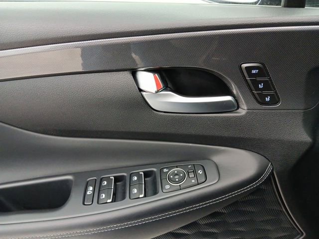 Used 2023 Hyundai Santa Fe Limited image 32