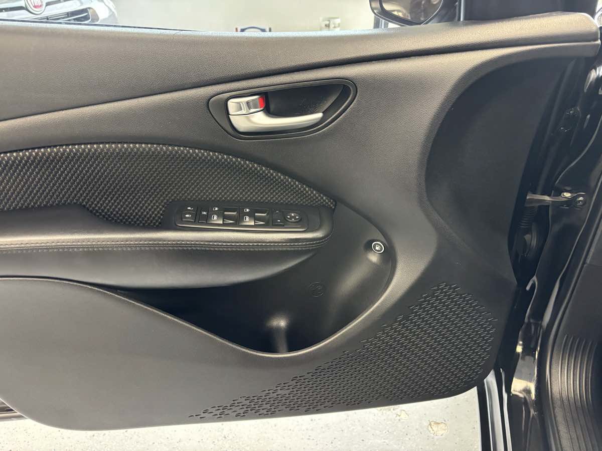 Used 2014 Dodge Dart SXT image 17