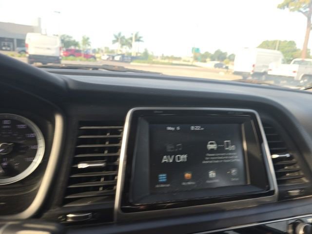 Used 2019 Hyundai Sonata SEL w/ Tech Package 02 FWD image 11