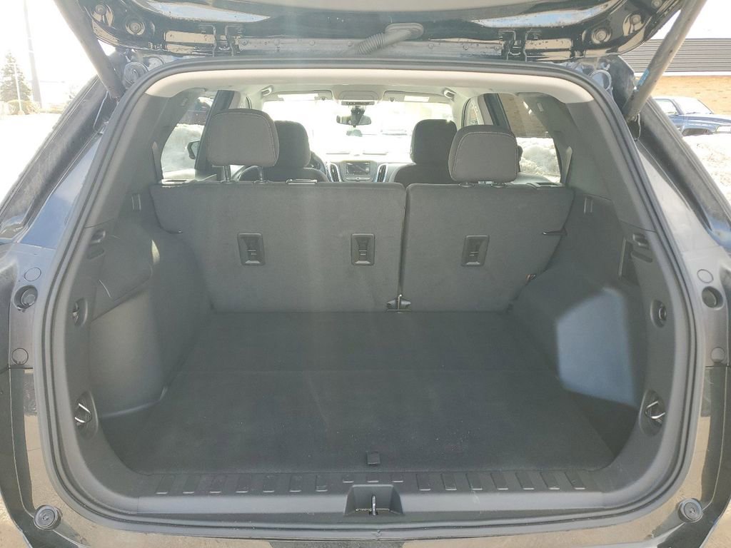 Used 2023 Chevrolet Equinox LT image 7