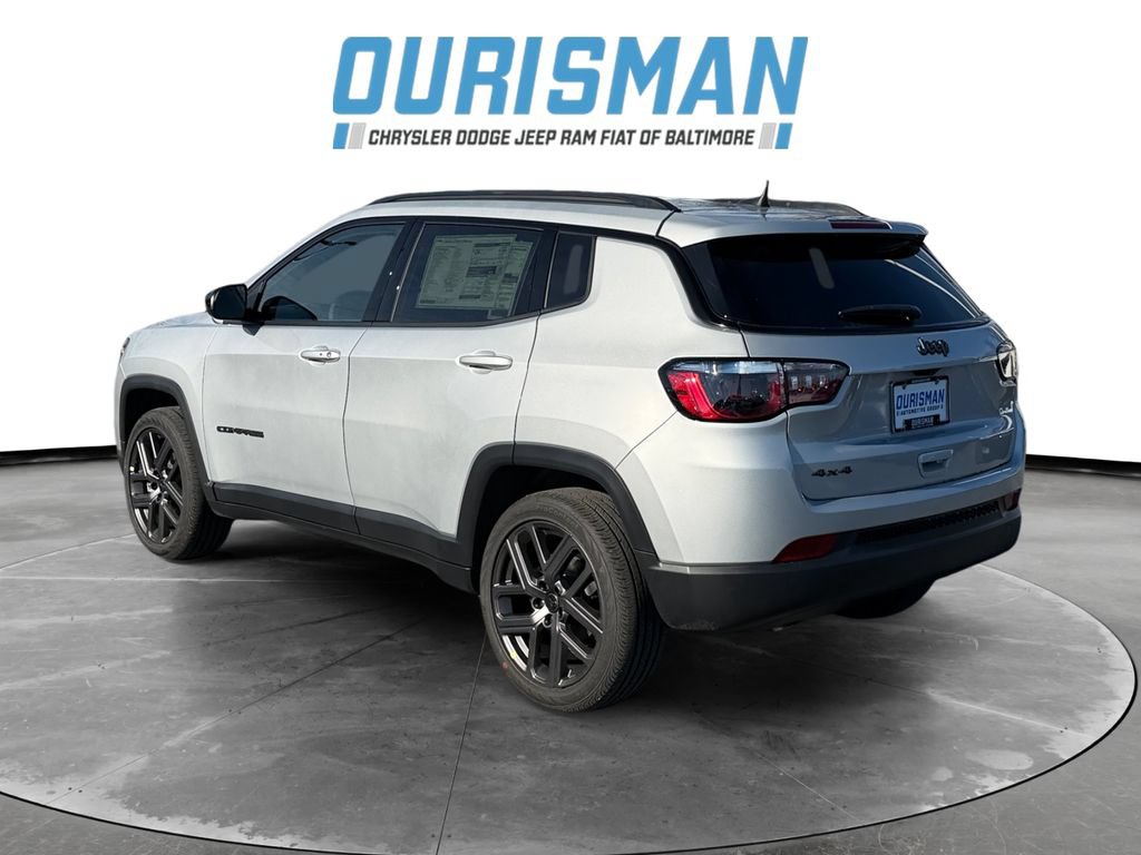 New 2026 Jeep Compass Latitude AWD/4WD image 4