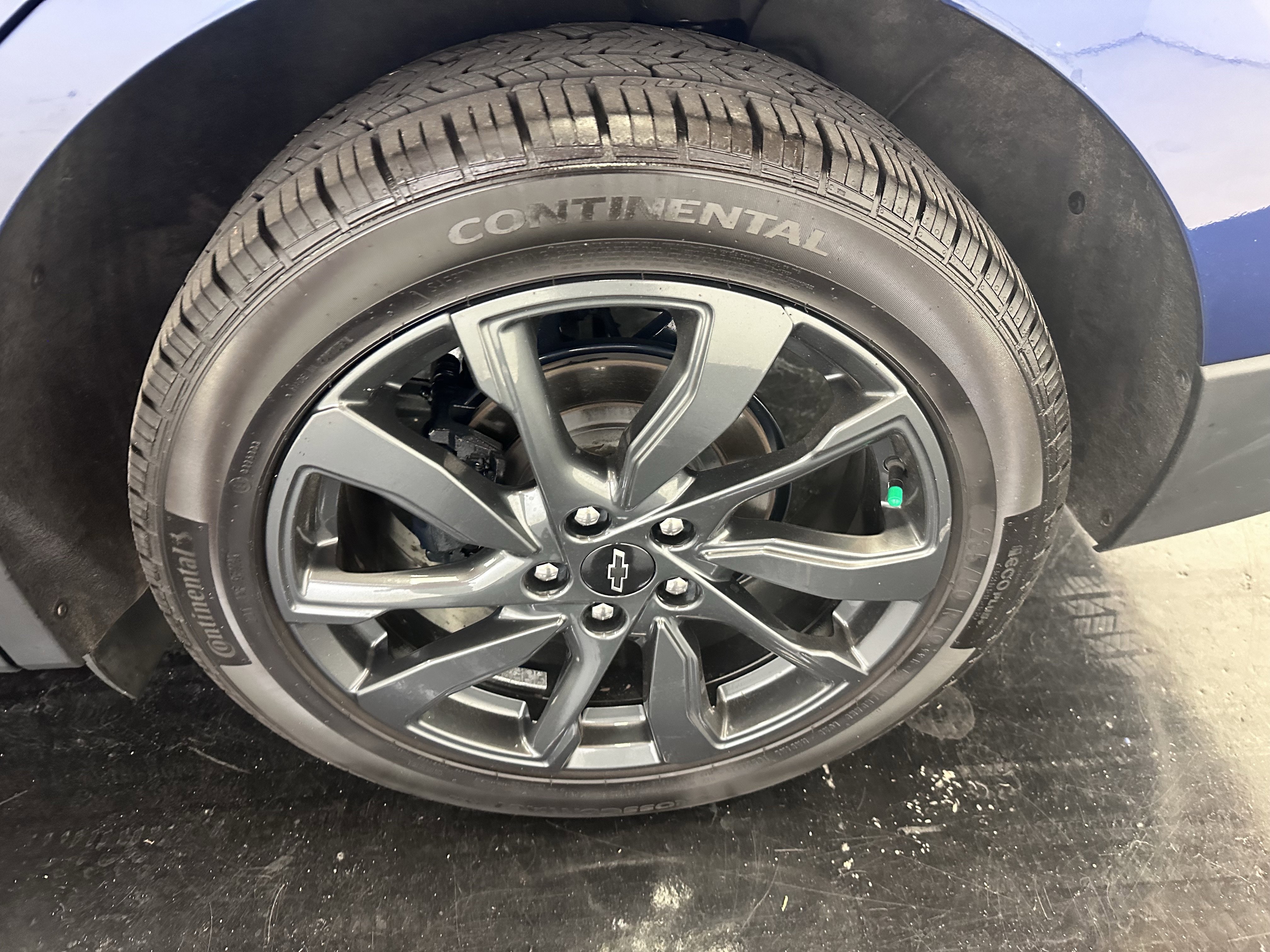 Used 2023 Chevrolet Equinox RS image 22