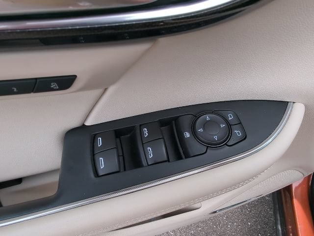 Used 2022 Buick Envision Essence w/ Technology Package I FWD image 13