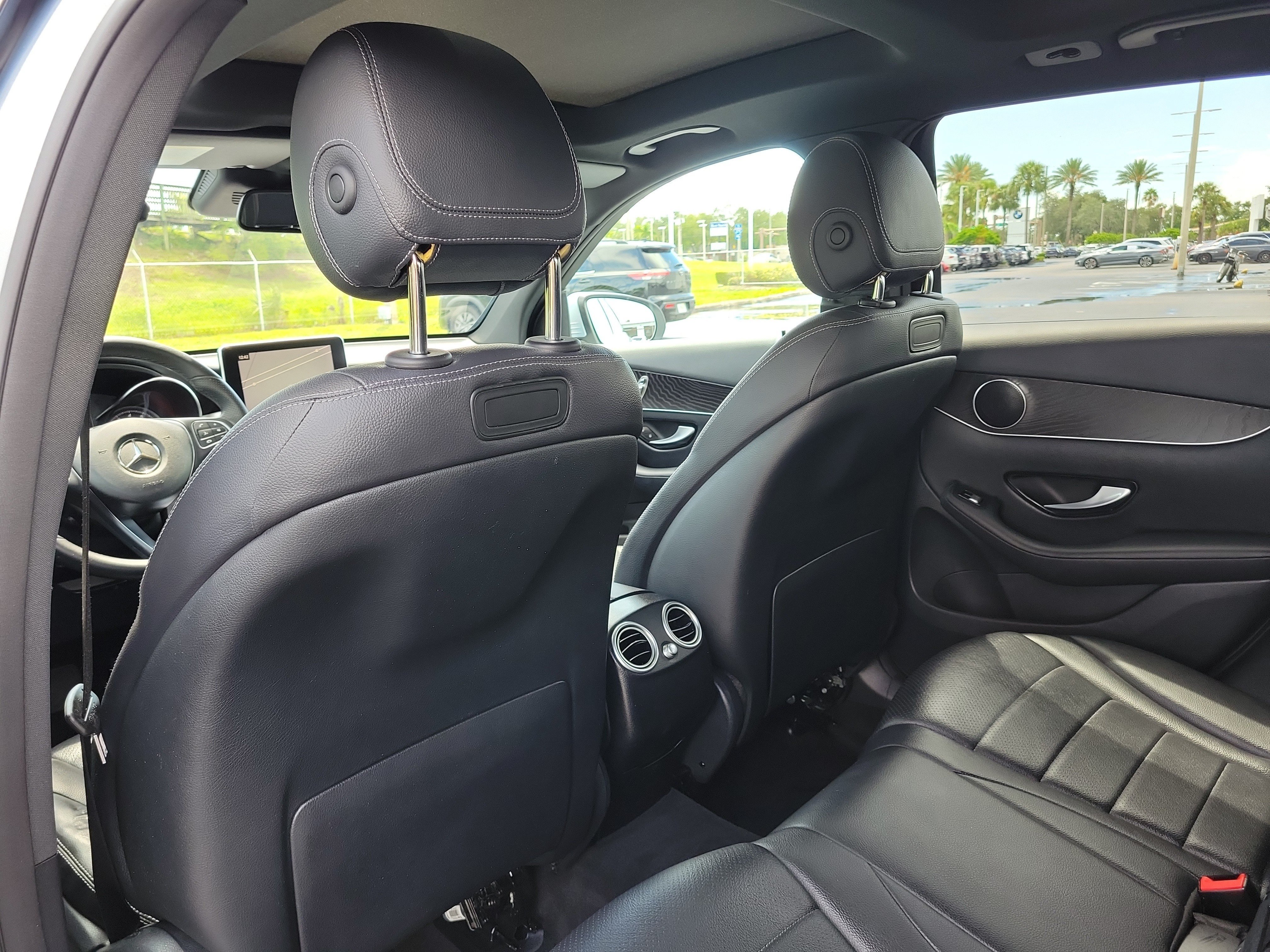 Used 2018 Mercedes-Benz GLC 300 image 11