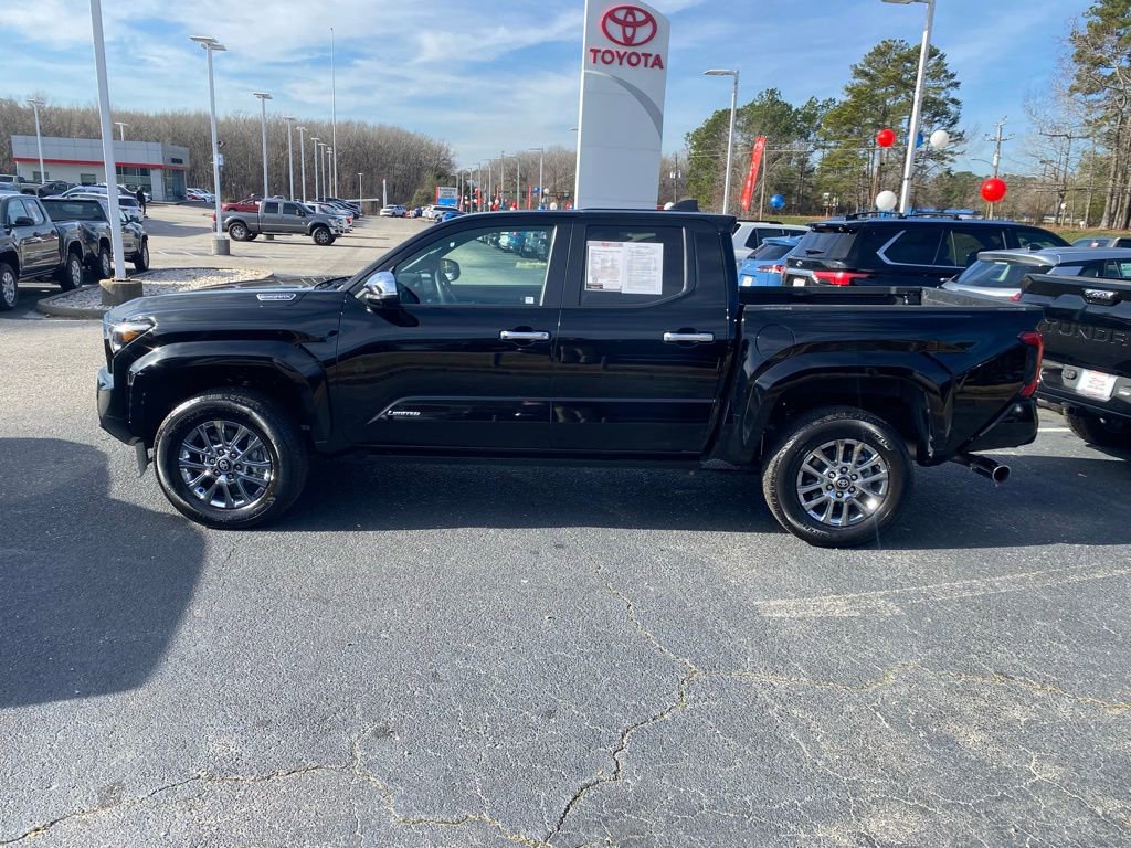 Used 2024 Toyota Tacoma Limited image 4