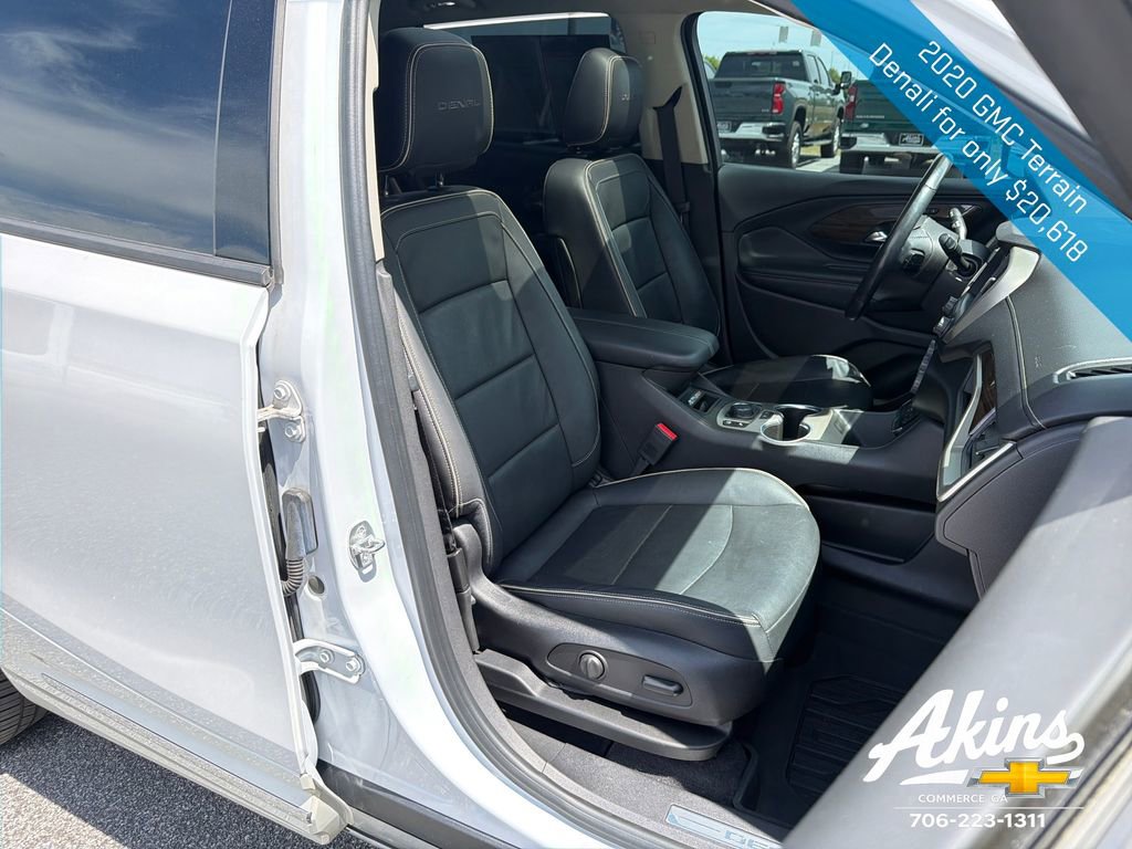 Certified 2020 GMC Terrain Denali w/ Denali Premium Package AWD/4WD image 22