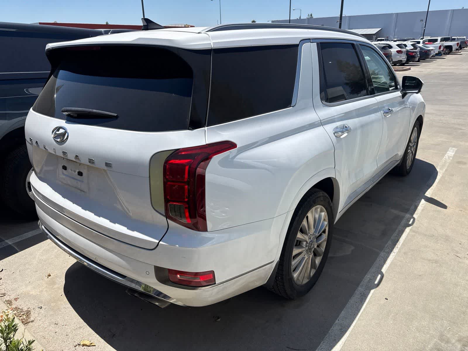 Used 2020 Hyundai Palisade Limited FWD image 4