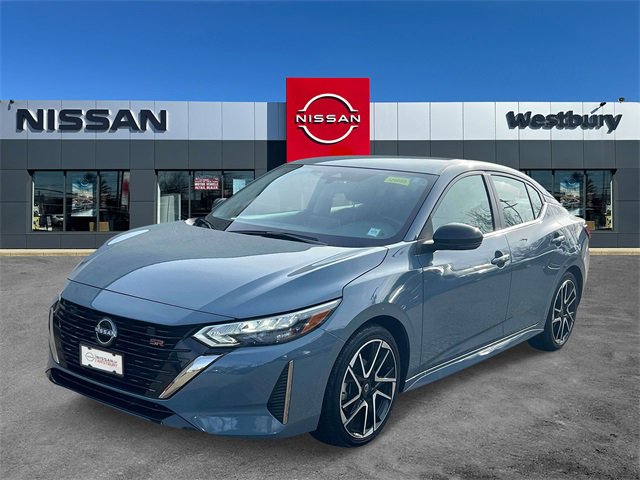 Used 2025 Nissan Sentra SR w/ Trunk Package image 4