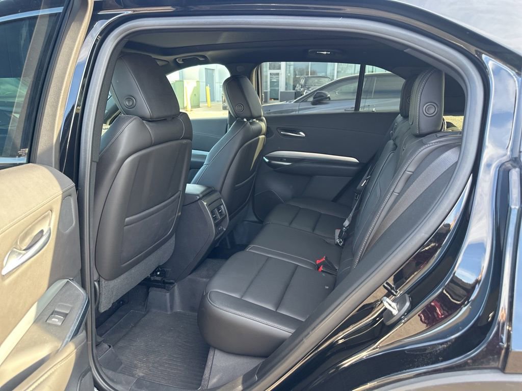 Used 2019 Cadillac XT4 Premium Luxury image 29