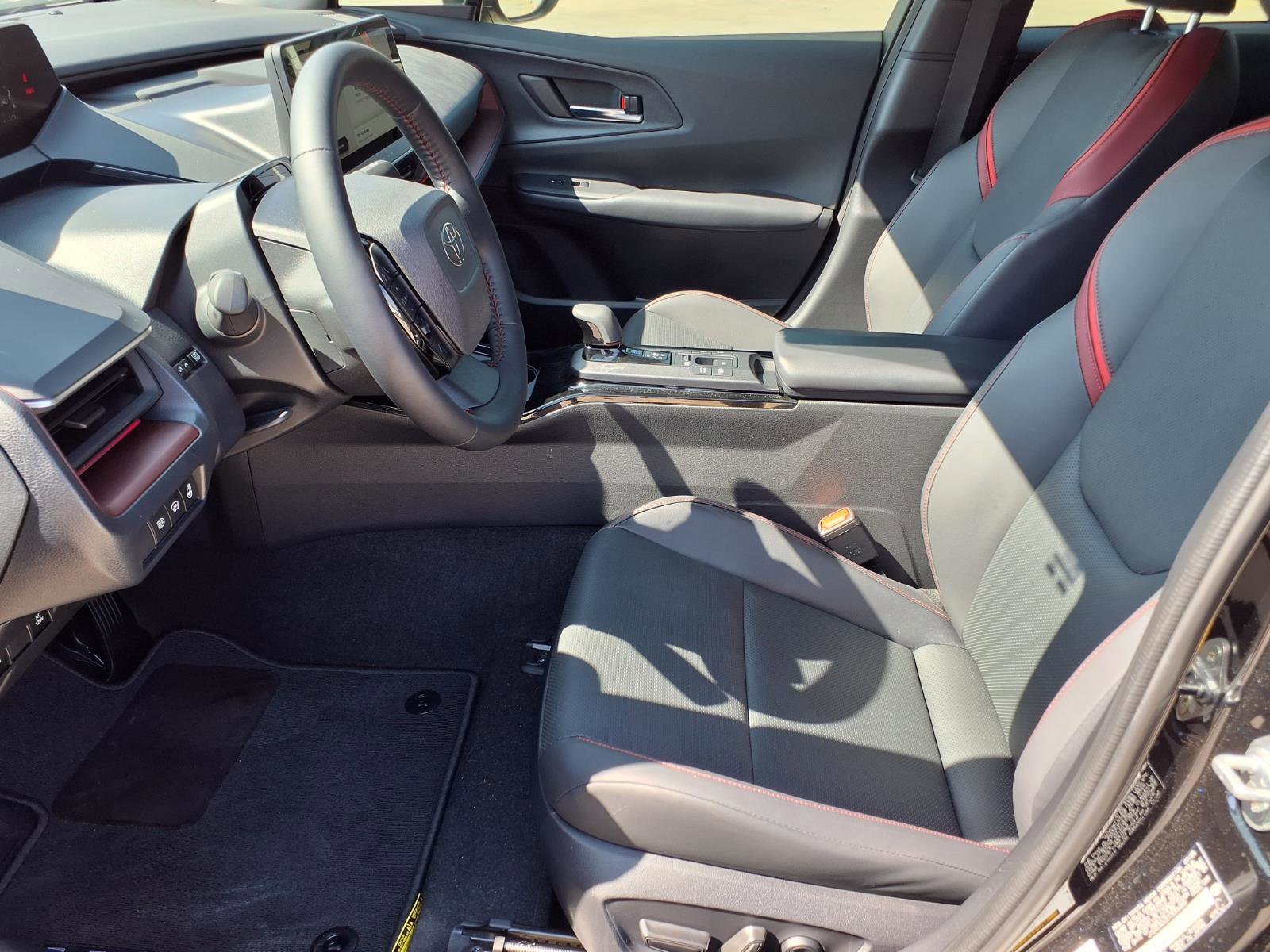 Used 2026 Toyota Prius XSE image 12