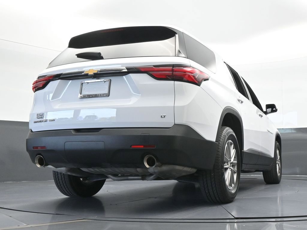 Used 2023 Chevrolet Traverse LT image 58