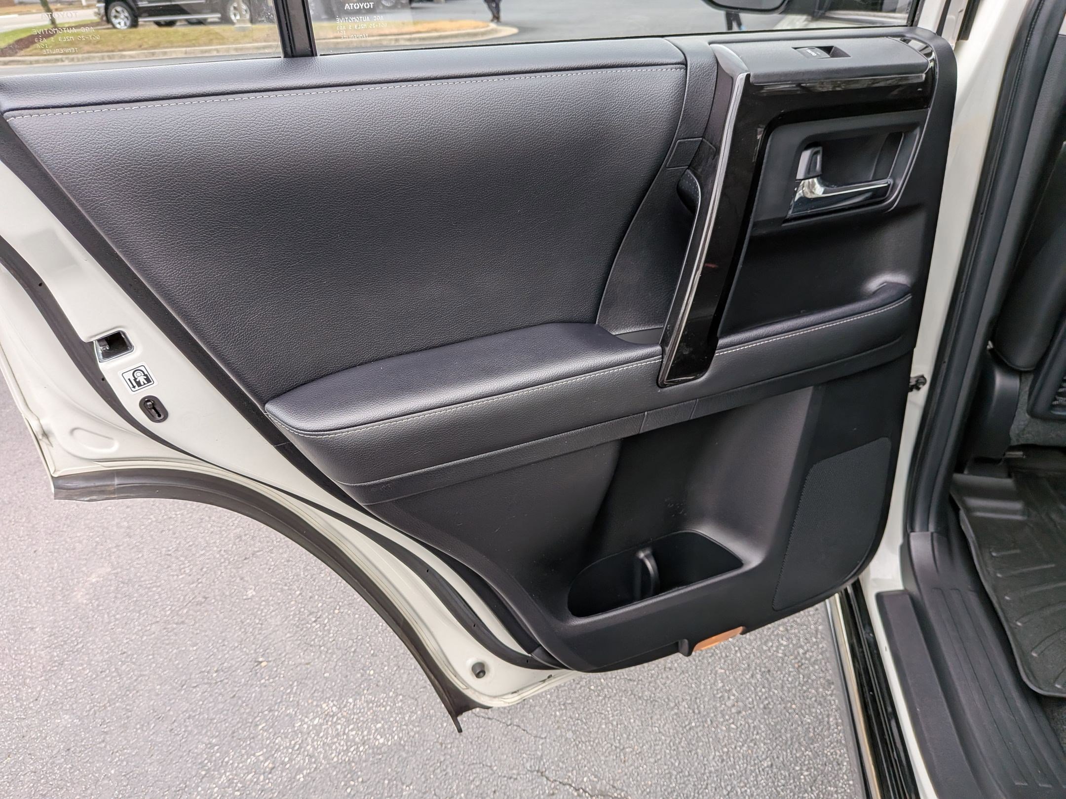 Used 2021 Toyota 4Runner Nightshade image 29