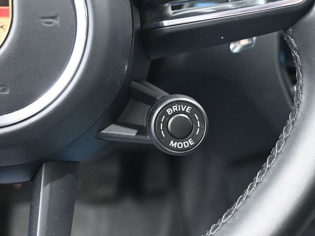 Used 2023 Porsche Macan GTS image 35