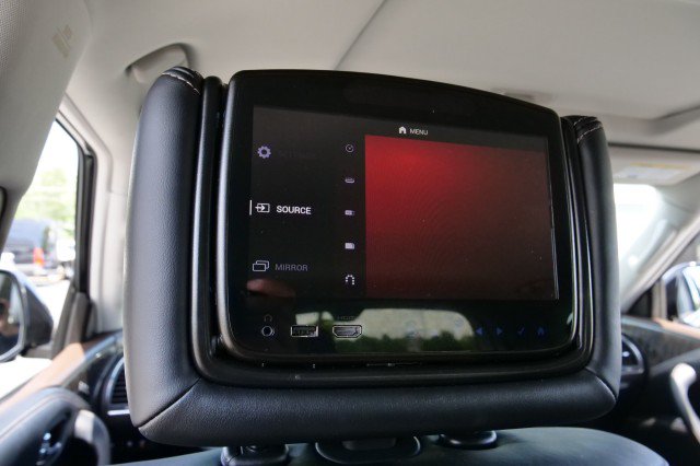 Used 2023 Nissan Armada Platinum w/ Captain's Chairs Package RWD image 34