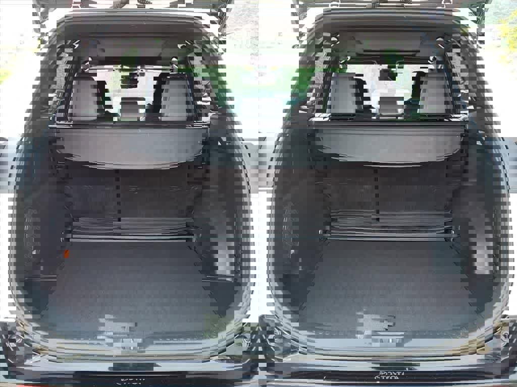 Used 2021 Toyota RAV4 XSE image 6