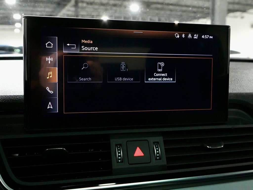 Used 2021 Audi SQ5 Premium w/ Convenience Package image 20