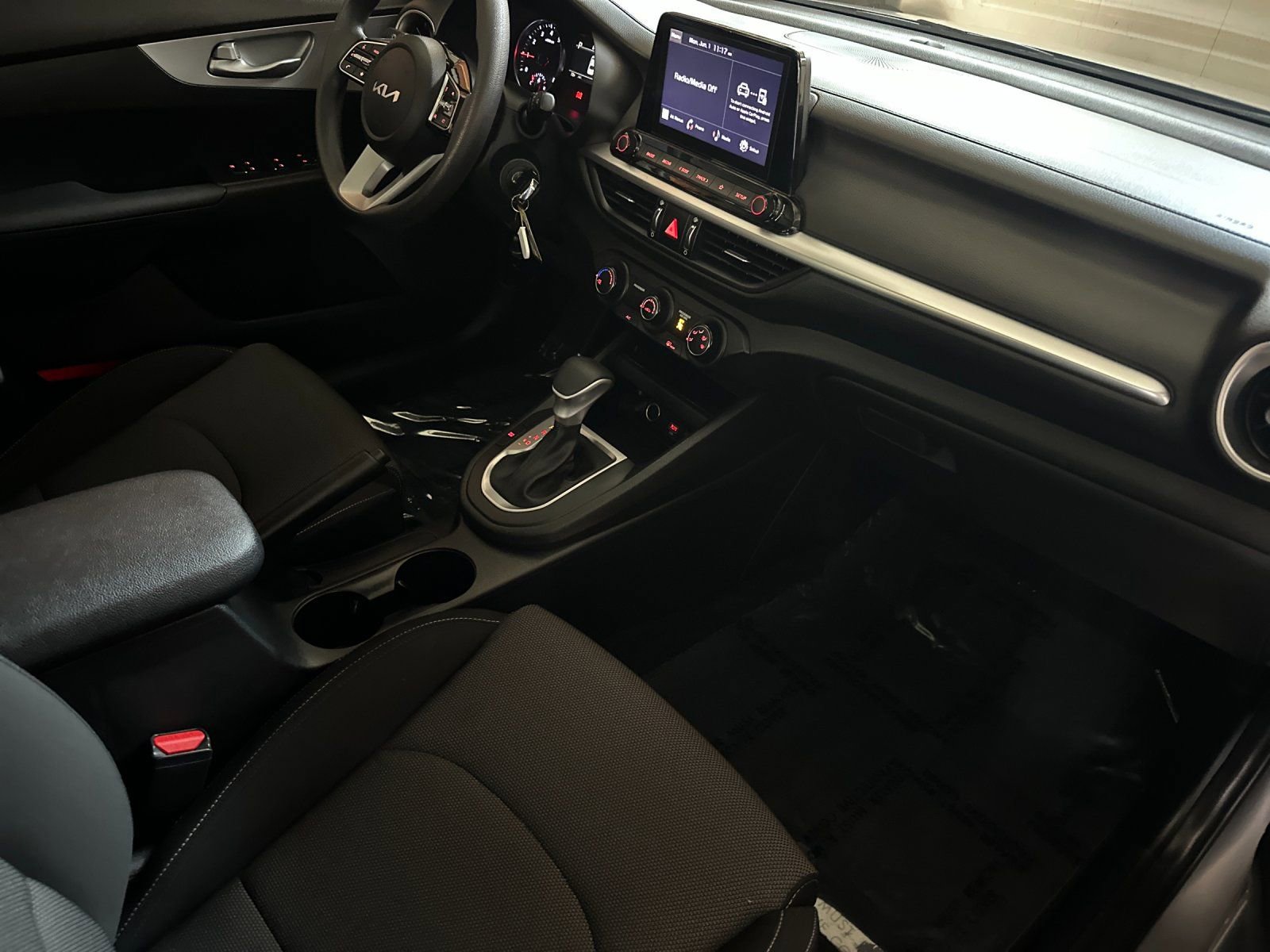 Certified 2023 Kia Forte LXS FWD image 19
