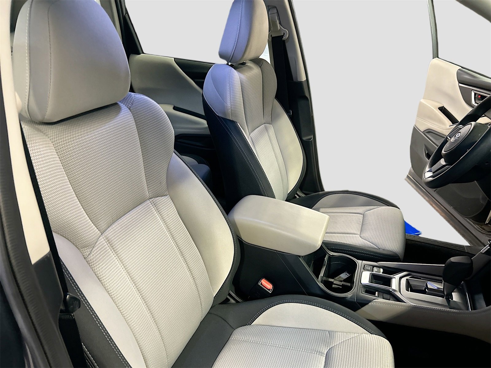 Used 2024 Subaru Forester Base image 26