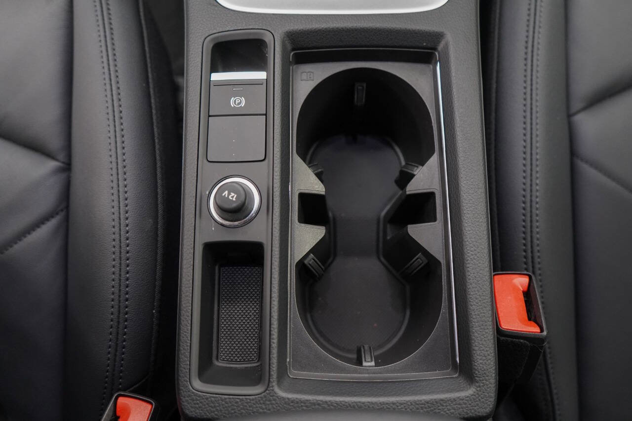 Used 2024 Audi Q3 2.0T Premium Plus w/ Premium Plus Package image 52