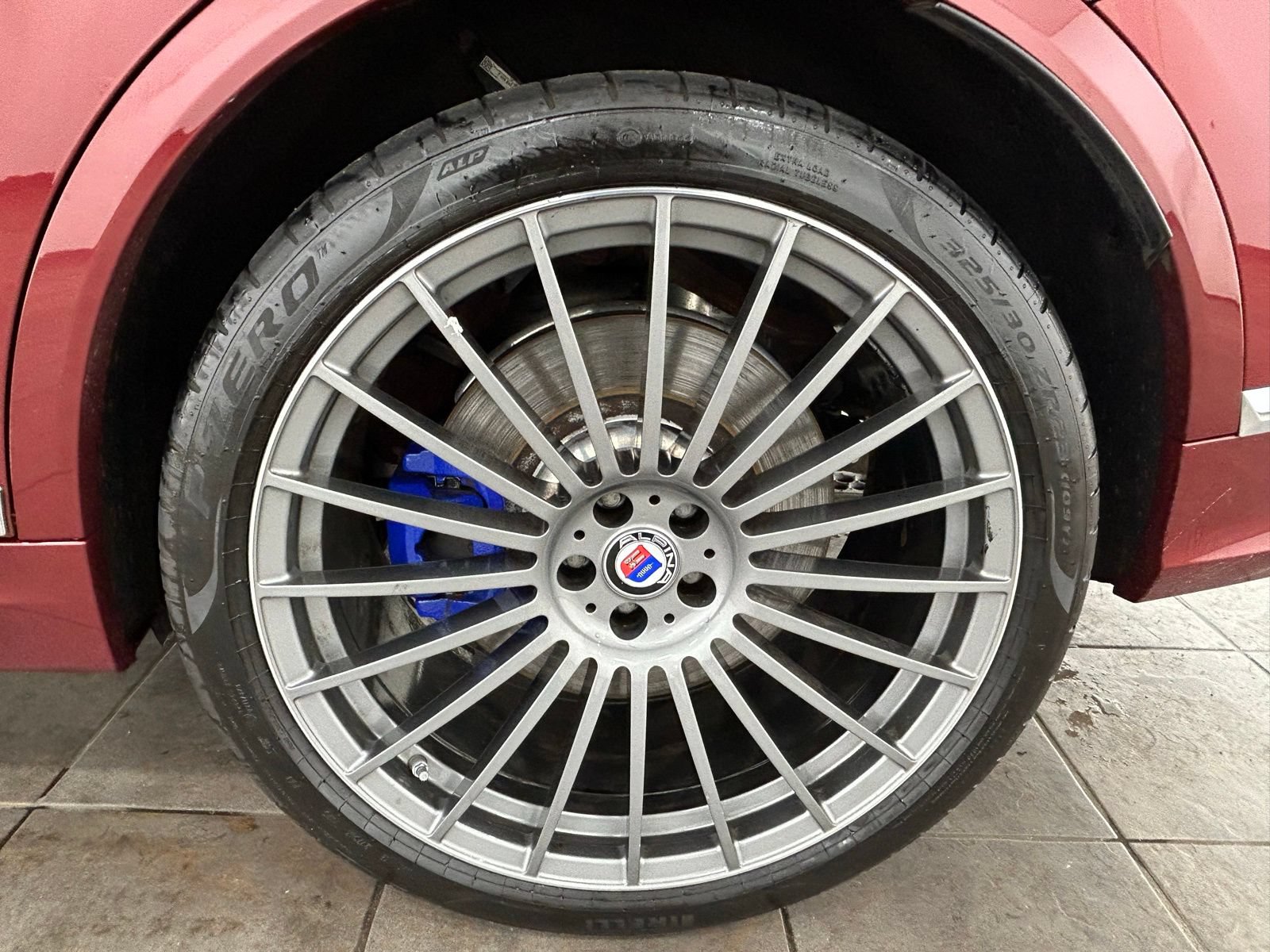 Used 2022 BMW ALPINA XB7 AWD/4WD image 39