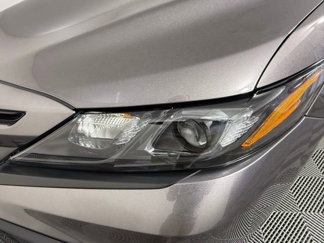 Used 2024 Toyota Camry SE w/ Audio Upgrade Package FWD image 11