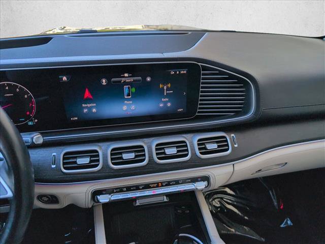 Used 2024 Mercedes-Benz GLS 450 4MATIC image 15