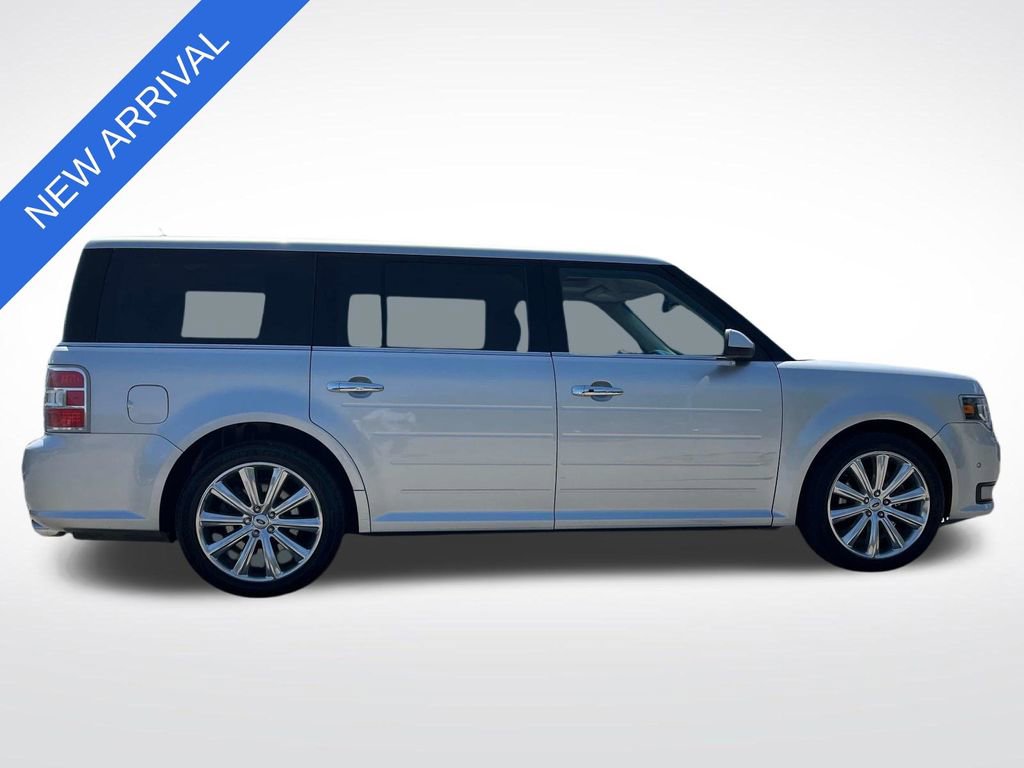 Used 2018 Ford Flex Limited w/ Equipment Group 303A AWD/4WD image 2