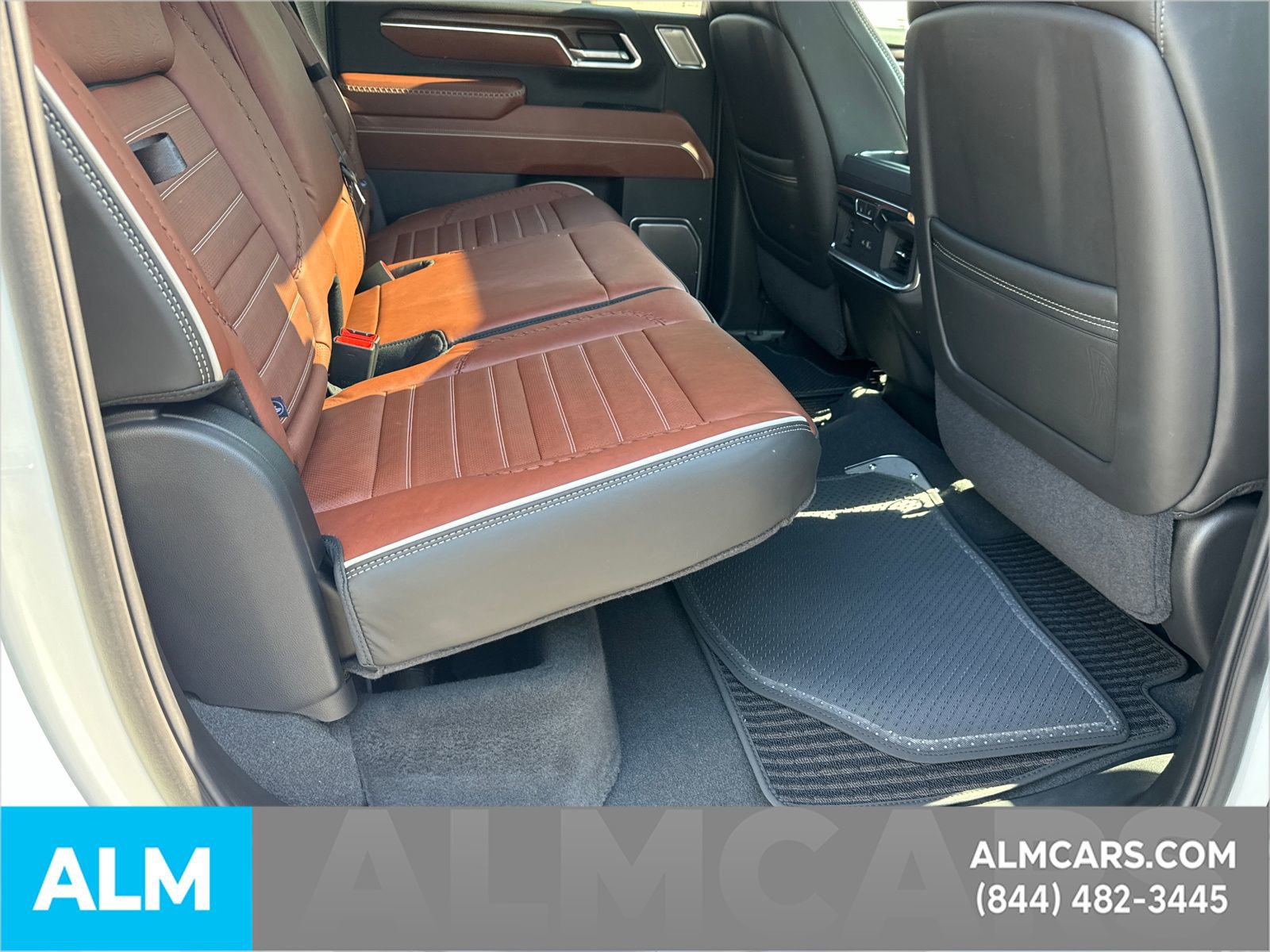 Used 2025 GMC Sierra 3500 Denali Ultimate image 18