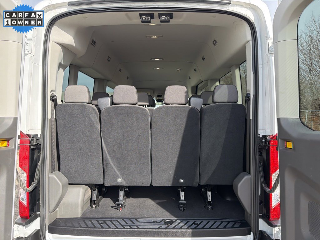 Used 2023 Ford Transit 350 XLT image 18