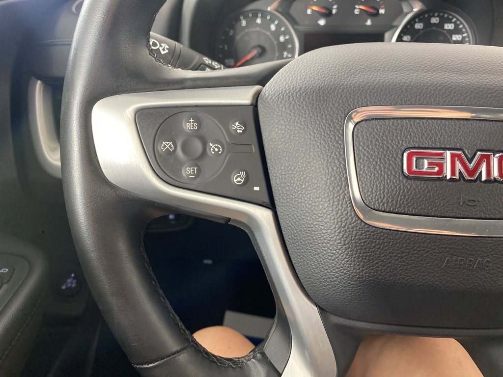 Used 2023 GMC Terrain SLT image 24