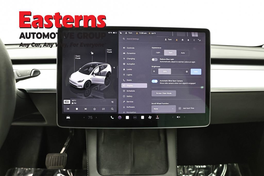 Used 2022 Tesla Model Y Long Range image 12