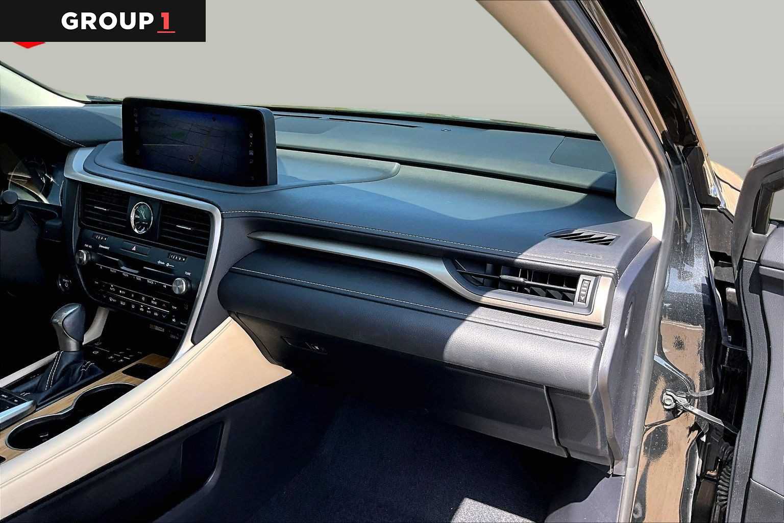 Certified 2022 Lexus RX 450hL AWD w/ Premium Package image 19