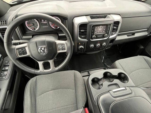 Used 2024 RAM 1500 Warlock AWD/4WD image 10