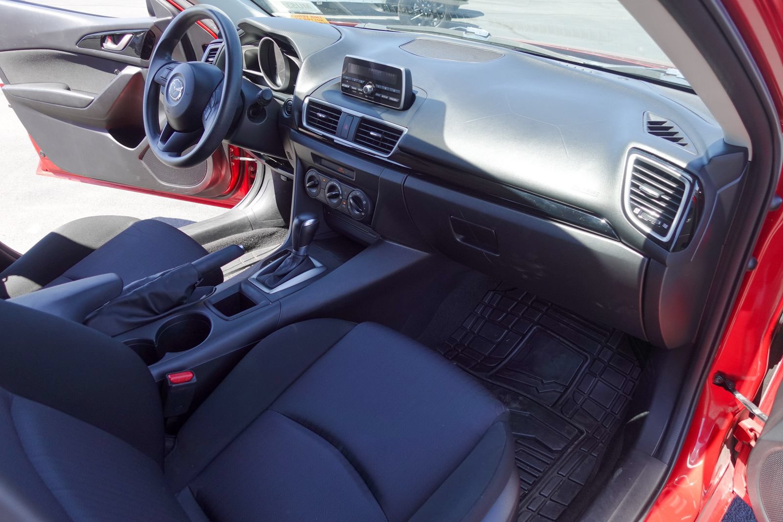 Used 2014 MAZDA MAZDA3 i Sport FWD image 11