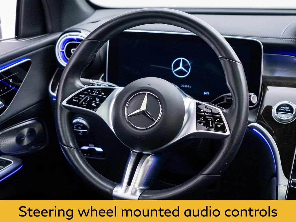 Used 2023 Mercedes-Benz GLC 300 4MATIC w/ Exclusive Trim Package image 11