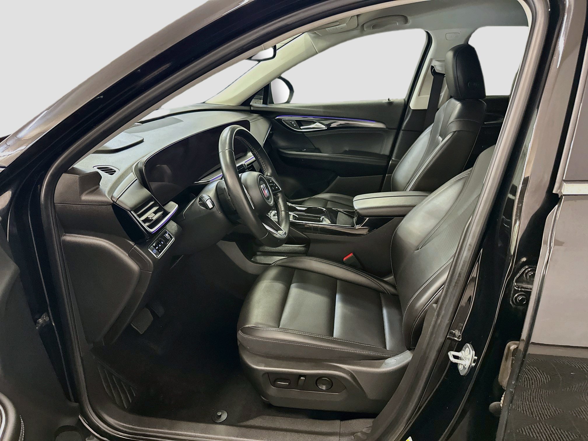 Used 2024 Buick Envision Preferred AWD/4WD image 13