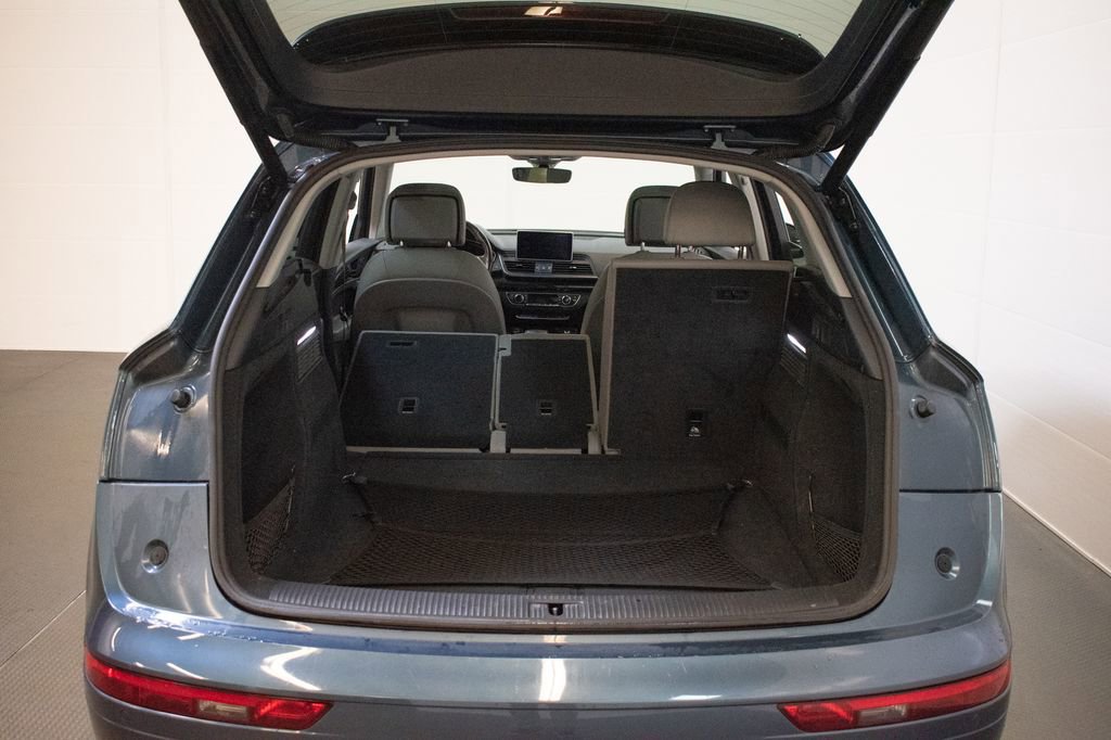 Used 2018 Audi Q5 2.0T Premium Plus w/ Premium Plus Package AWD/4WD image 25